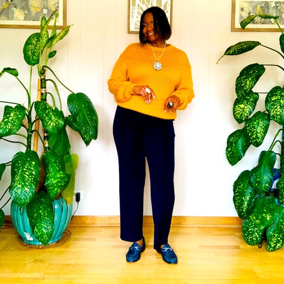 ✨ Free Press✨ Gold Oversized Round Rib-Knit Neckline Sweater W/Bishop Sl… - Picture 11 of 11